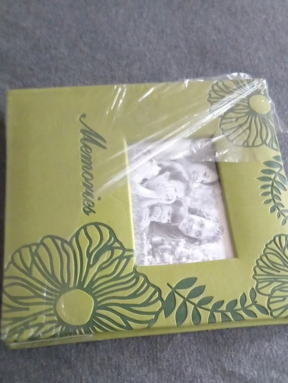 N/A green floral